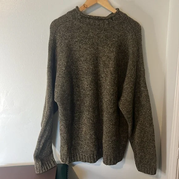 Vintage Abercrombie & Fitch 100% Shetland Wool Green Funnel Neck Sweater Sz L - Picture 8 of 8